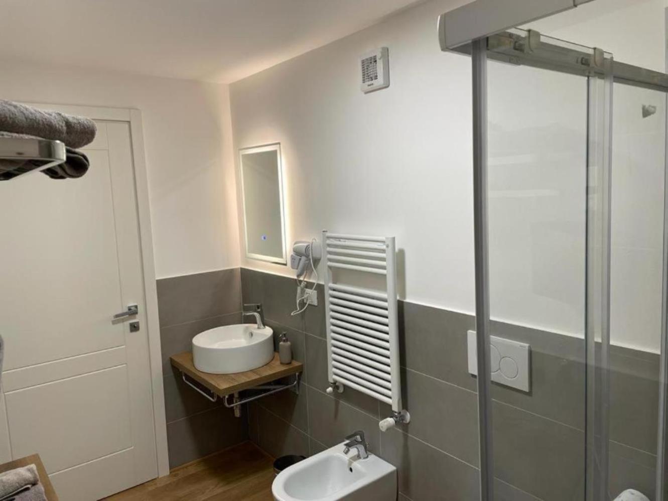 Loft Rolli Lägenhet Genua Exteriör bild