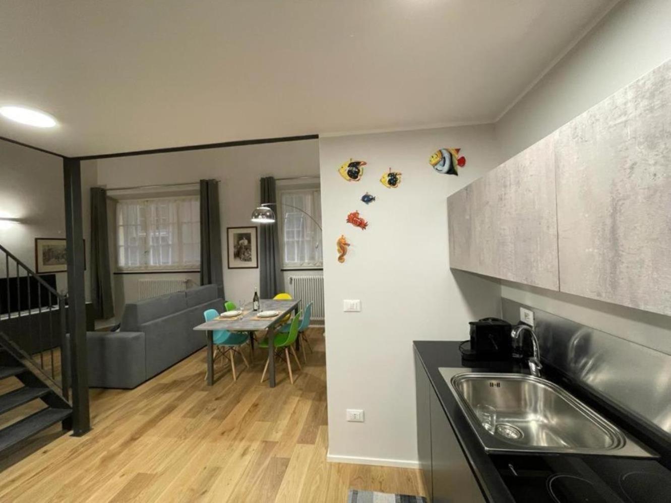 Loft Rolli Lägenhet Genua Exteriör bild