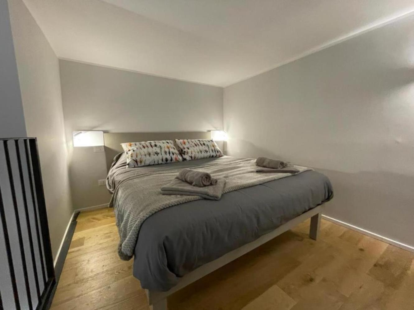 Loft Rolli Lägenhet Genua Exteriör bild